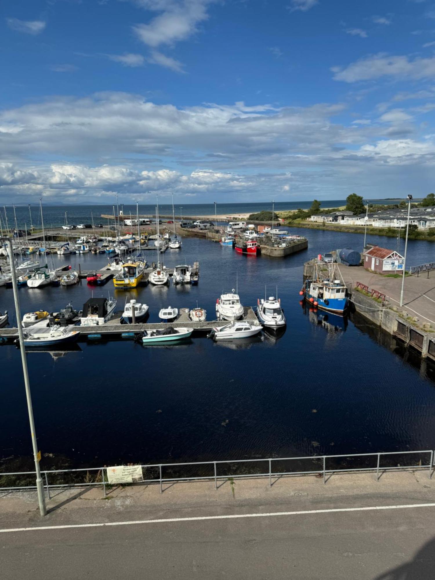 Appartamento The Lighthouse Nairn Esterno foto